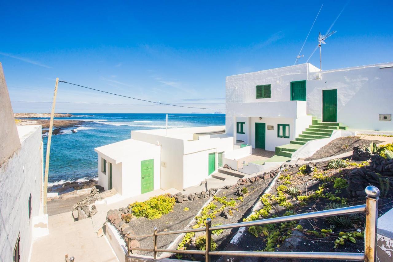 Ohana House In Caleta De Caballo Екстериор снимка